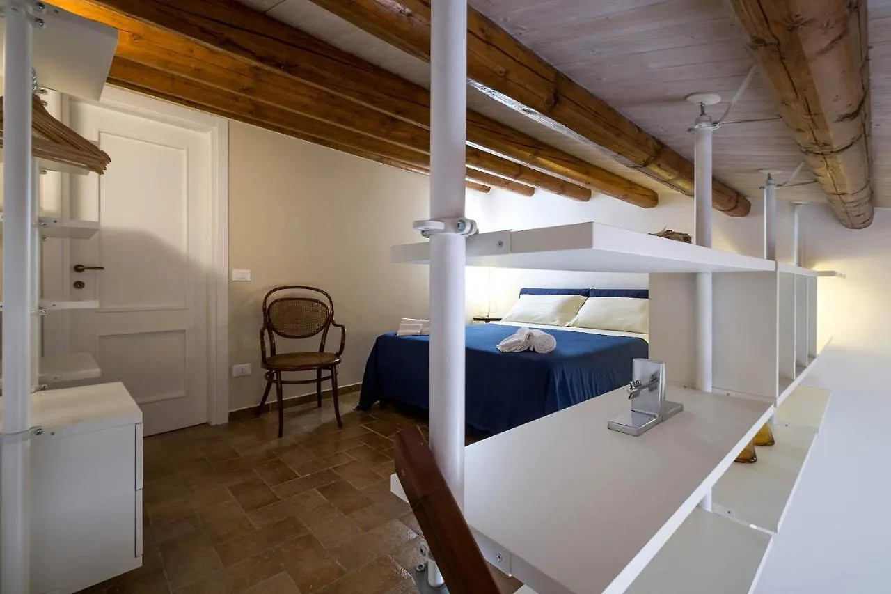 Penthouse Luxury Quattro Canti Palermo 0*,  Italia
